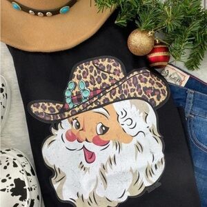 Leopard Santa Graphic Tee